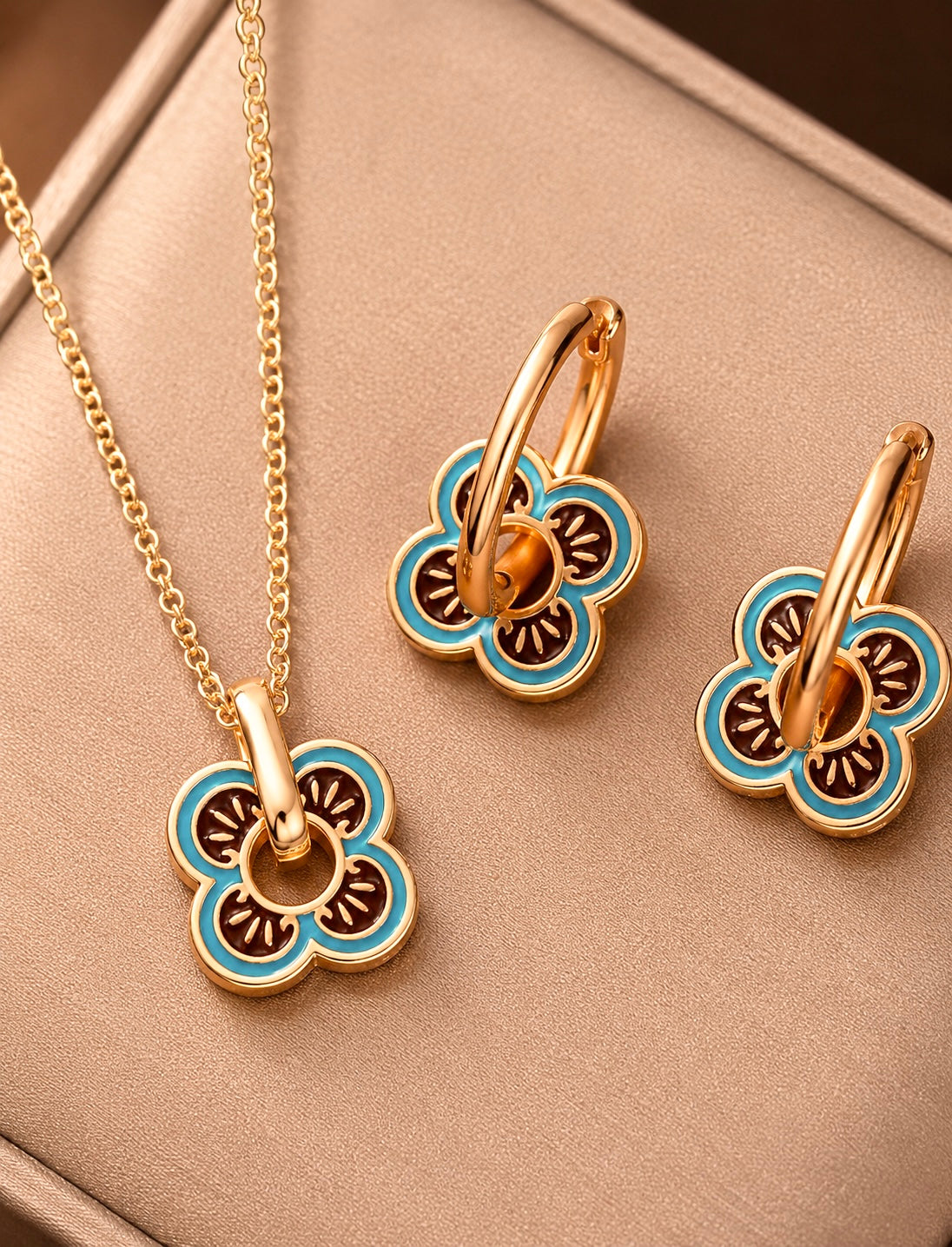 ピアスネックレスset