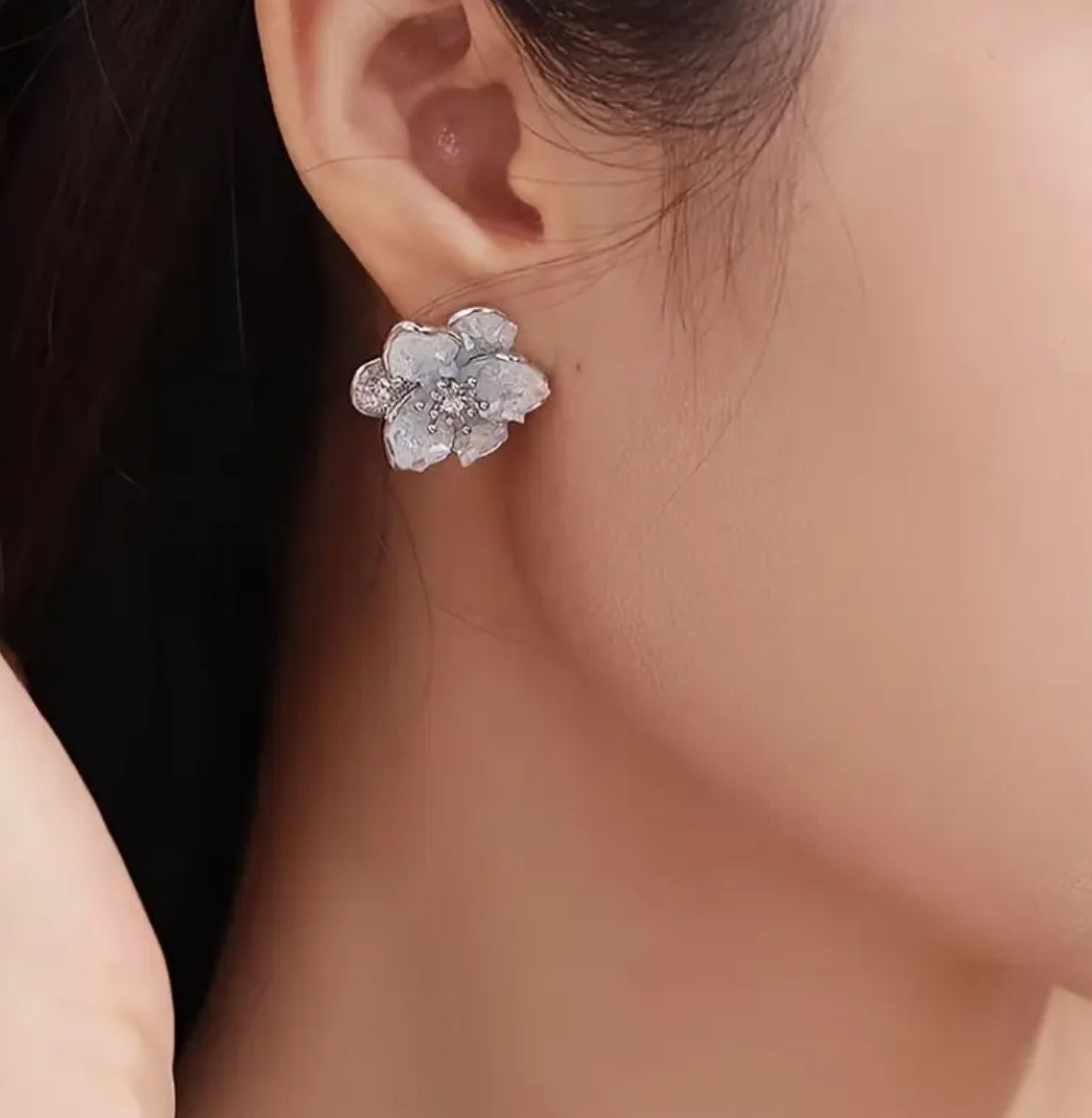 ピアス