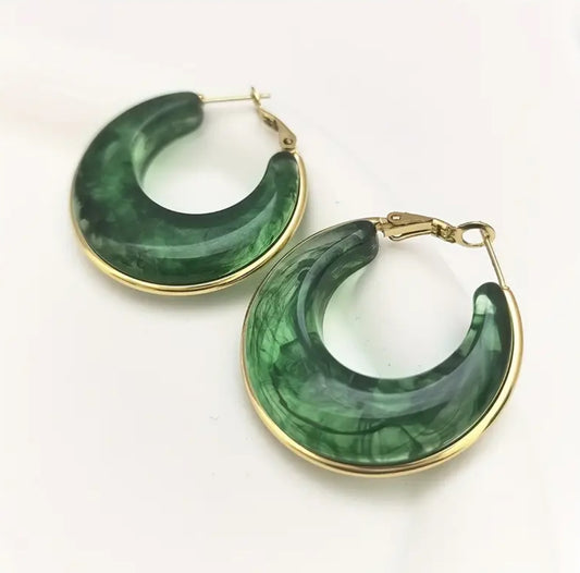 ピアス