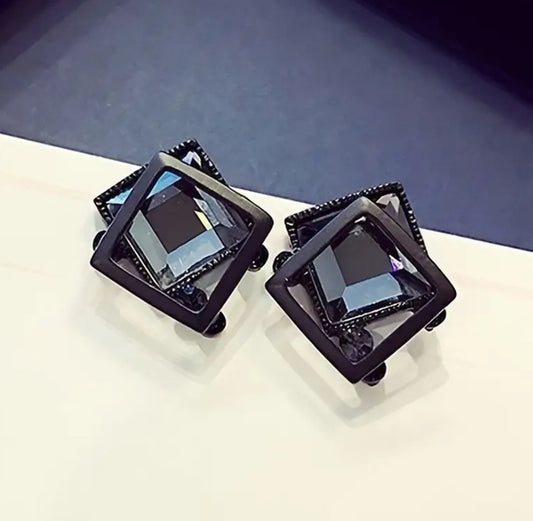 ピアス