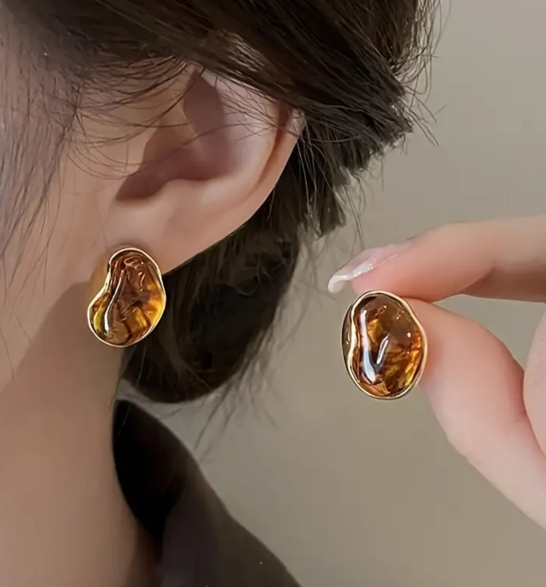 ピアス
