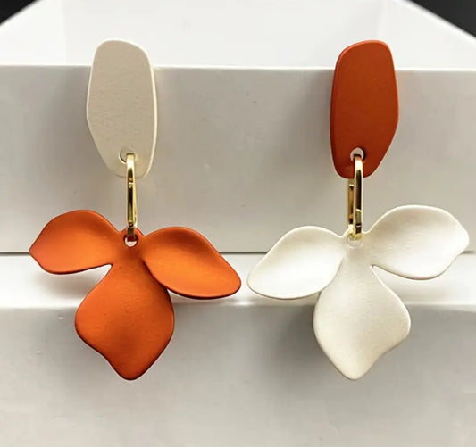 ピアス